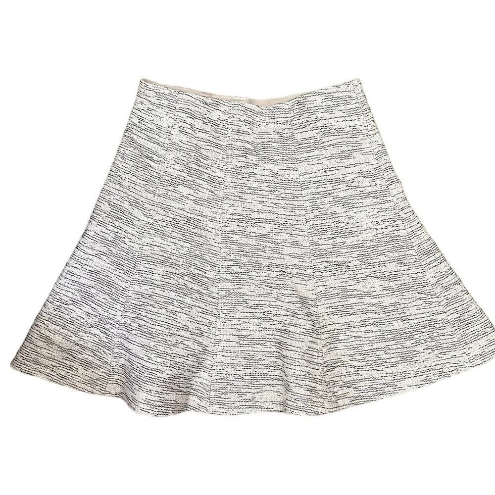 LOFT knit black and white circle skirt elastic business casual comfortable cotto